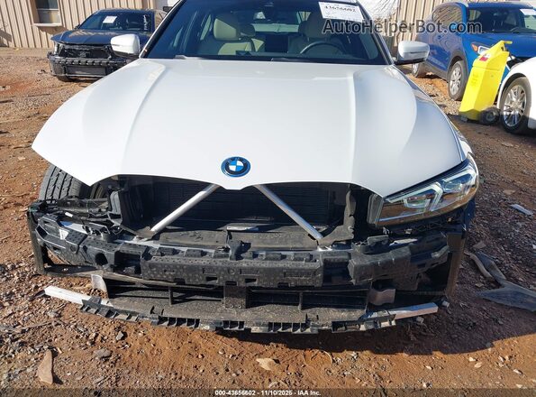 3MW39FF08P8C83743 2023 BMW 3 SERIES White Вид спереду