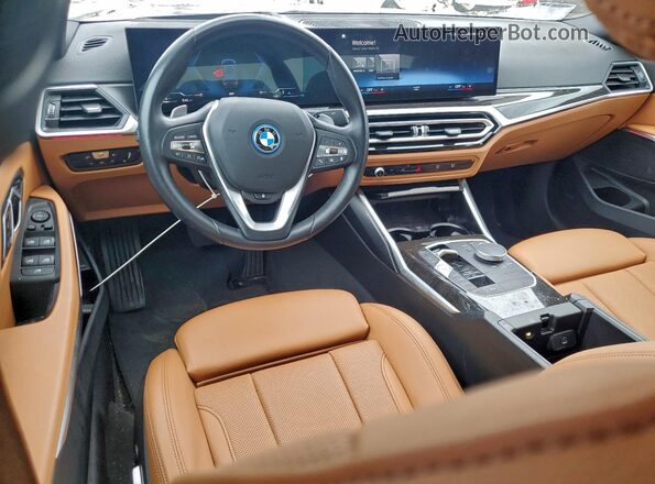 3MW39FS02P8D05922 2023 BMW 3 SERIES Black Вид панелі приладів