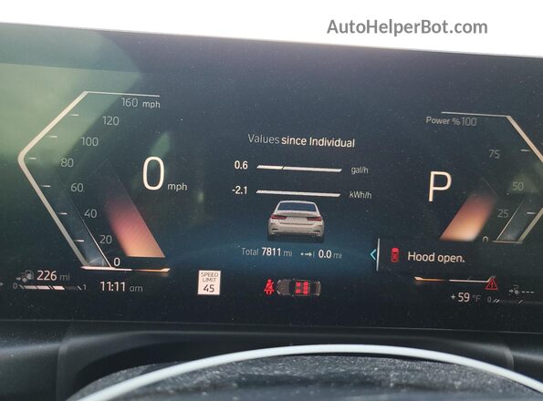 3MW39FS04P8D06327 2023 BMW 3 SERIES White Սարքավորումների վահանակի տեսք