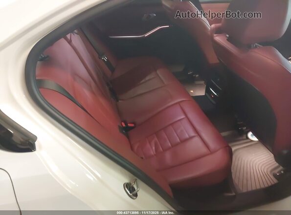 3MW49FF03R8E72825 2024 BMW M3 White VIN կոդի պիտակի տեսք