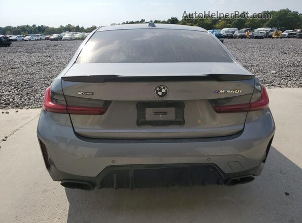 3MW49FF05P8D52635 2023 BMW M3 Silver Вид ззаду