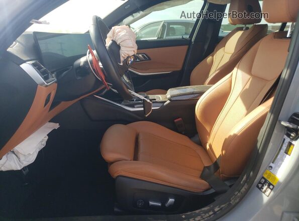 3MW49FF09P8D41220 2023 BMW M3 Серый Вид салона спереди