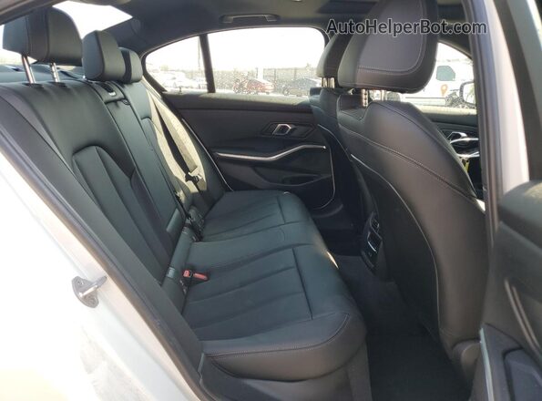 3MW49FS01R8D90310 2024 BMW M3 White Widok tylnych siedzeń