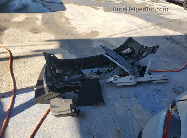 3MW53CM02N8C71208 2022 BMW M2 Gray ძრავის განყოფილების ხედი
