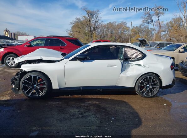 3MW53CM07P8D10510 2023 BMW M2 Белый Панорамный вид салона 360°
