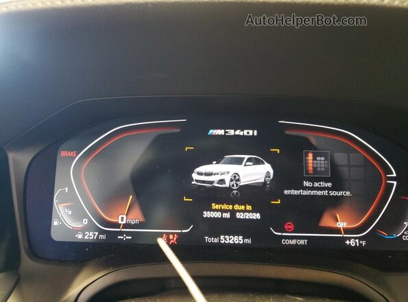 3MW5U9J06M8B61314 2021 BMW M3 Белый Вид щитка приборов