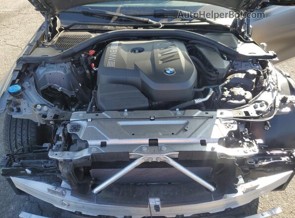 3MW69CW00S8F40432 2025 BMW 3 SERIES Gray Widok wnętrza z tyłu
