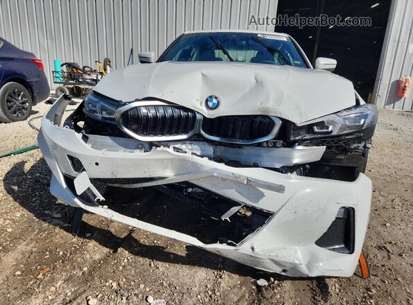 3MW69CW01S8F02000 2025 BMW 3 SERIES White VIN კოდის სტიკერის ხედი
