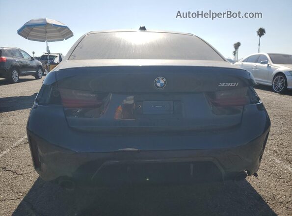 3MW69CW01S8F22876 2025 BMW 3 SERIES Black Rear view