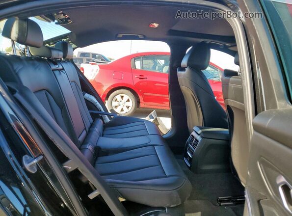 3MW69CW07S8F16029 2025 BMW 3 SERIES Black Հետևի նստատեղերի տեսք