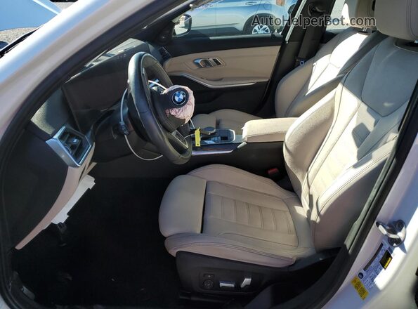 3MW69FF00P8D03089 2023 BMW 3 SERIES White Вид салону спереду