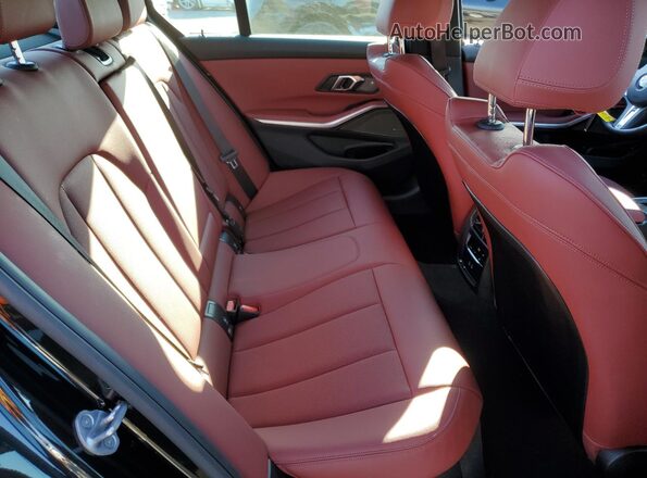 3MW69FF06R8E68924 2024 BMW 3 SERIES Black უკანა სავარძლების ხედი