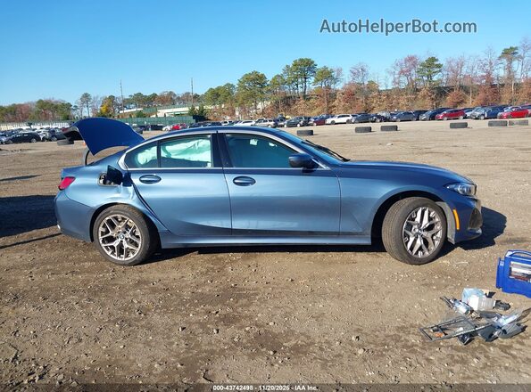 3MW89CW02S8F19722 2025 BMW 3 SERIES Blue Widok wnętrza z tyłu