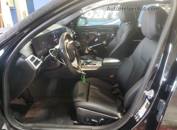 3MW89CW0XS8F67064 2025 BMW 3 SERIES Black წინა სალონის ხედი