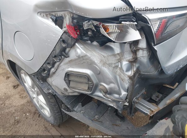 3MYDLBYV0JY325423 2018 TOYOTA YARIS IA Silver 