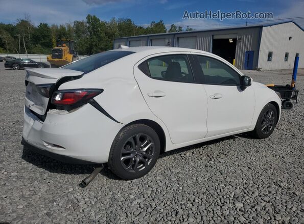 3MYDLBYV1KY504586 2019 TOYOTA YARIS White უკანა მარჯვენა