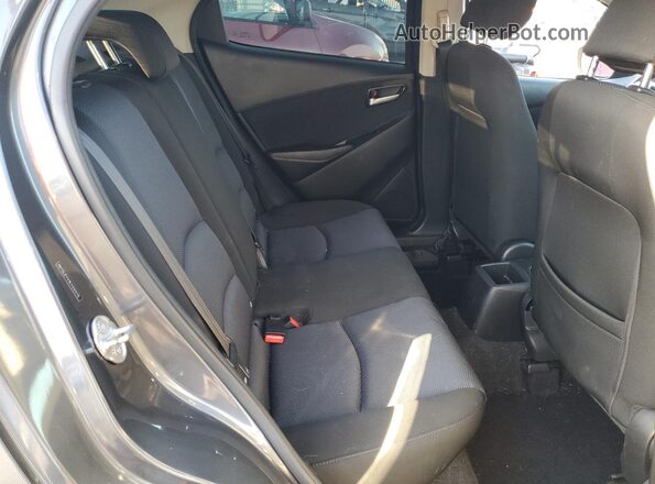3MYDLBYV1KY512476 2019 TOYOTA YARIS Charcoal უკანა სავარძლების ხედი