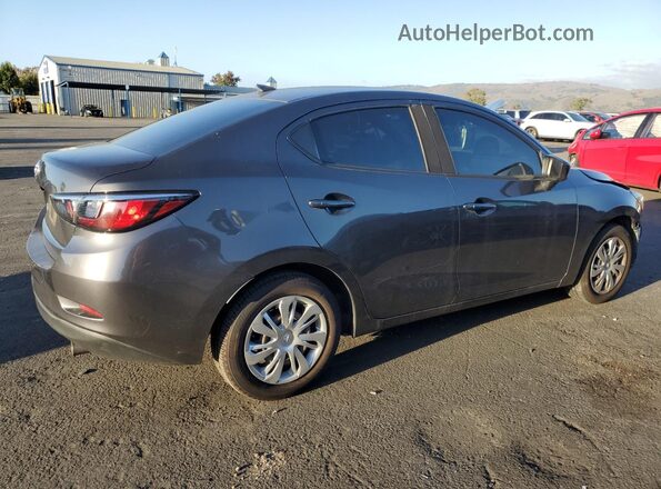3MYDLBYV1KY512476 2019 TOYOTA YARIS Charcoal უკანა მარჯვენა