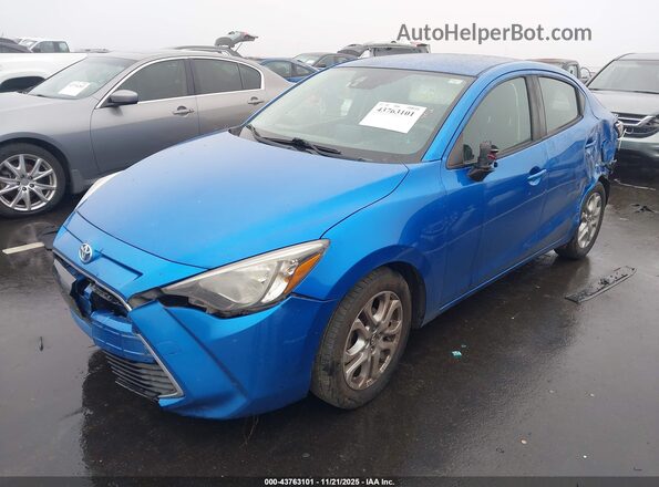 3MYDLBYV2HY150229 2017 TOYOTA YARIS IA Синий 