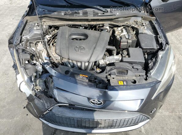 3MYDLBYV3KY514701 2019 TOYOTA YARIS Gray Widok wnętrza z tyłu