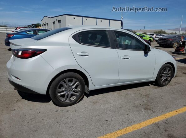3MYDLBYV5LY707045 2020 TOYOTA YARIS White Հետևի աջ