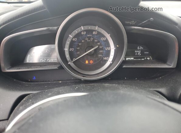 3MYDLBYV7HY174199 2017 TOYOTA YARIS Black Вид щитка приладів