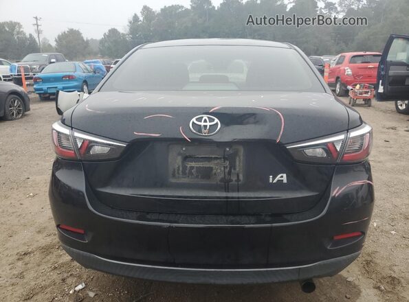3MYDLBYV7HY174199 2017 TOYOTA YARIS Black Вид ззаду