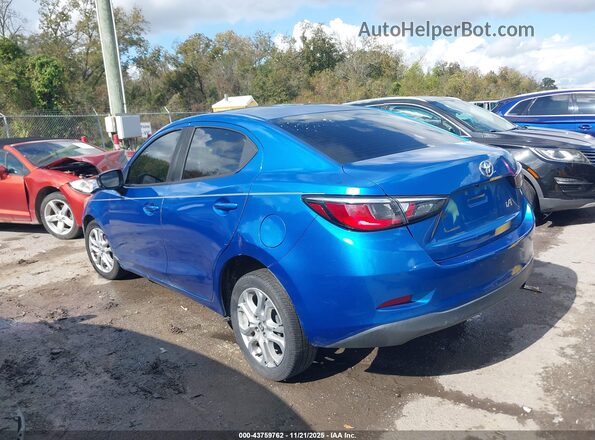 3MYDLBYV8HY176267 2017 TOYOTA YARIS IA Blue Trasero izquierdo