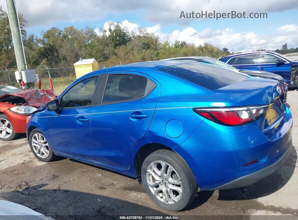 3MYDLBYV8HY176267 2017 TOYOTA YARIS IA Blue Vista interior de 360 grados