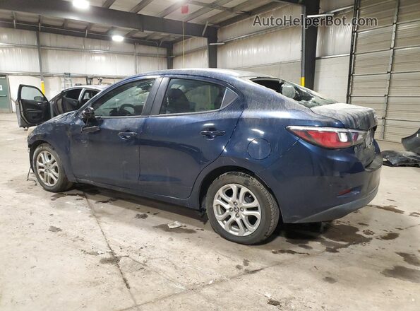 3MYDLBYV8JY307123 2018 TOYOTA YARIS Blue Trasero izquierdo