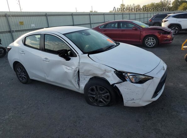 3MYDLBYV8KY504343 2019 TOYOTA YARIS White წინა მარჯვენა