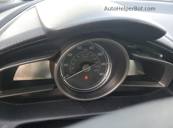 3MYDLBYV8KY504343 2019 TOYOTA YARIS White ხელსაწყოთა პანელის ხედი