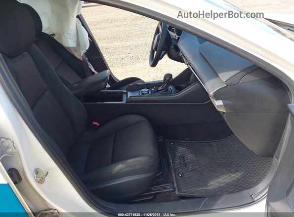 3MZBPAAL2NM303057 2022 MAZDA 3 White 