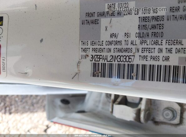 3MZBPAAL2NM303057 2022 MAZDA 3 White 