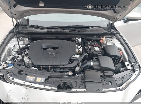 3MZBPACM7SM472542 2025 MAZDA 3 Beige Հետևի տեսք
