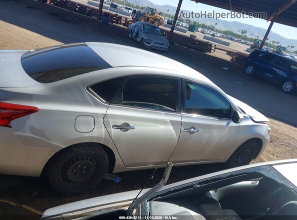 3N1AB7AP1KY249115 2019 NISSAN SENTRA Silver Вид задньої частини салону