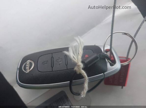 3N1AB8CV7SY302014 2025 NISSAN SENTRA Maroon Dashboard view