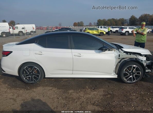 3N1AB8DV9RY201436 2024 NISSAN SENTRA White Widok wnętrza 360 stopni