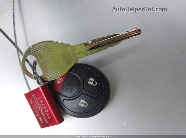 3N1CE2CP1GL357139 2016 NISSAN VERSA NOTE Белый Вид панели приборов