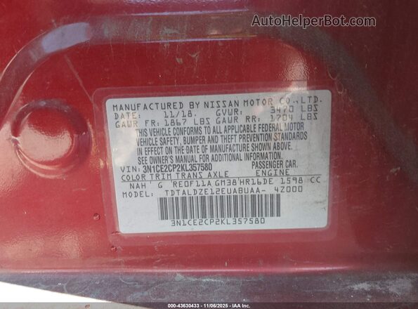 3N1CE2CP2KL357580 2019 NISSAN VERSA NOTE Red Vista del compartimento del motor