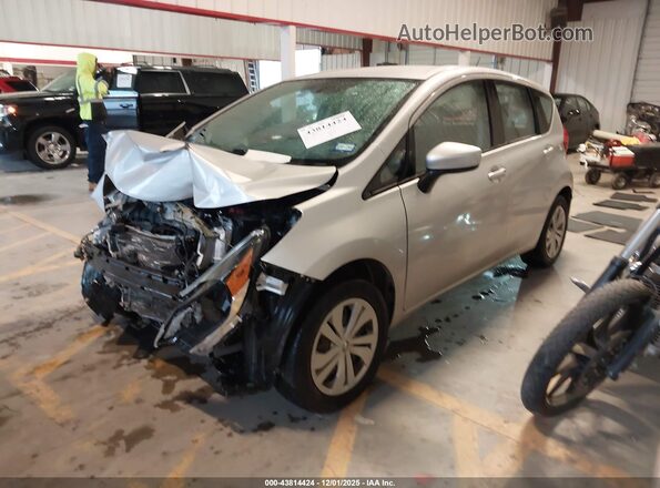 3N1CE2CP6JL363719 2018 NISSAN VERSA NOTE Серебряный 