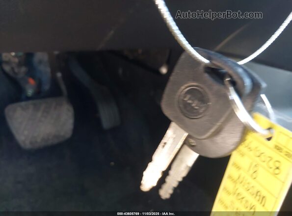 3N1CE2CP8JL360028 2018 NISSAN VERSA NOTE Silver Dashboard view