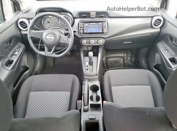 3N1CN8DV2PL828652 2023 NISSAN VERSA Silver წინა პანელის ხედი