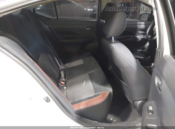 3N1CN8FV7PL873955 2023 NISSAN VERSA Gray VIN კოდის სტიკერის ხედი