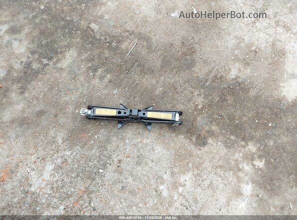 3N1CP5BV8LL538678 2020 NISSAN KICKS Gray Dashboard view
