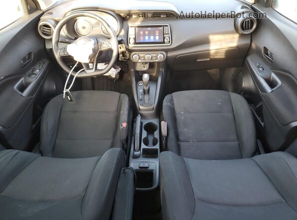 3N1CP5BV9RL524734 2024 NISSAN KICKS Black Widok deski rozdzielczej