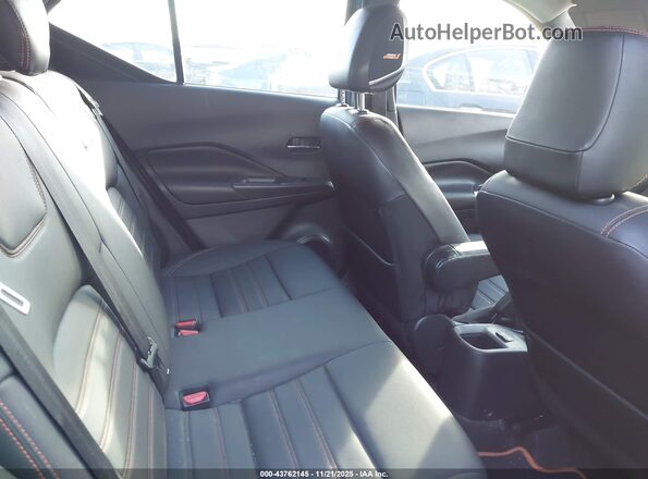 3N1CP5CU6JL504564 2018 NISSAN KICKS Серый 