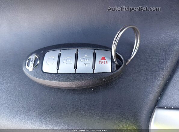 3N1CP5CU6JL504564 2018 NISSAN KICKS Серый 