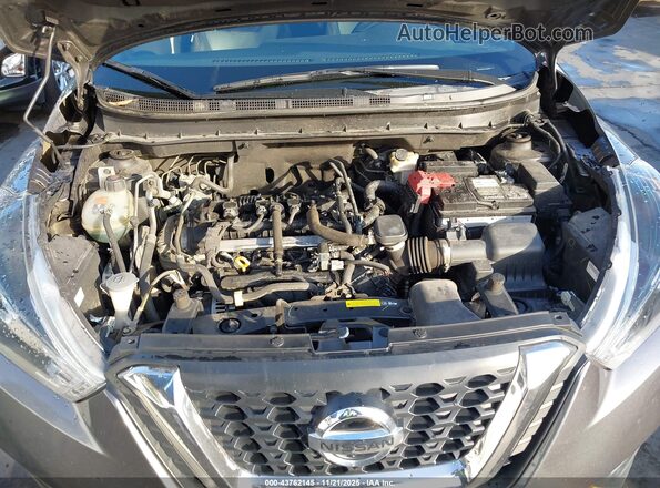 3N1CP5CU6JL504564 2018 NISSAN KICKS Серый 