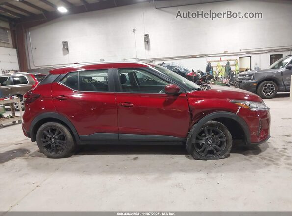 3N1CP5CV3ML557641 2021 NISSAN KICKS Red უკანა სალონის ხედი